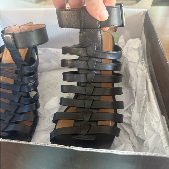 Vionic Black Strappy Sandals with Block Heel - Picture 2 of 4